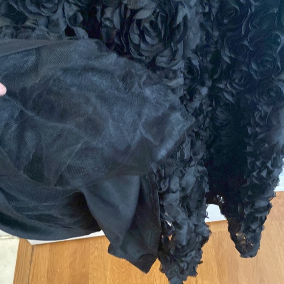 Evening Gown Black Tie - Picture 6 of 7